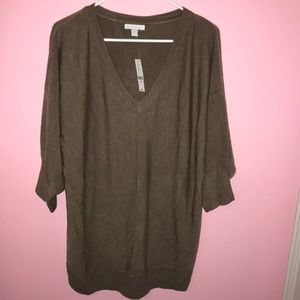 NWT, v-neck sweater!